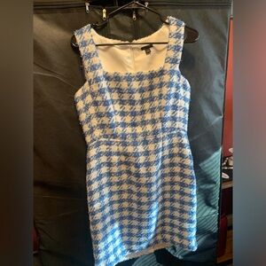 Ann Taylor Women’s dress size 6